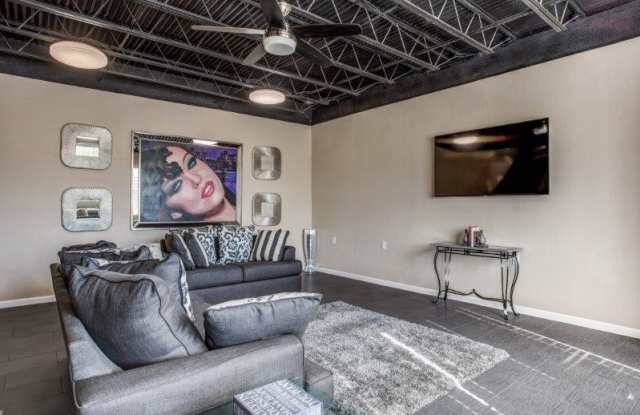 505 S Peak Street - 505 South Peak Street, Dallas, TX 75223