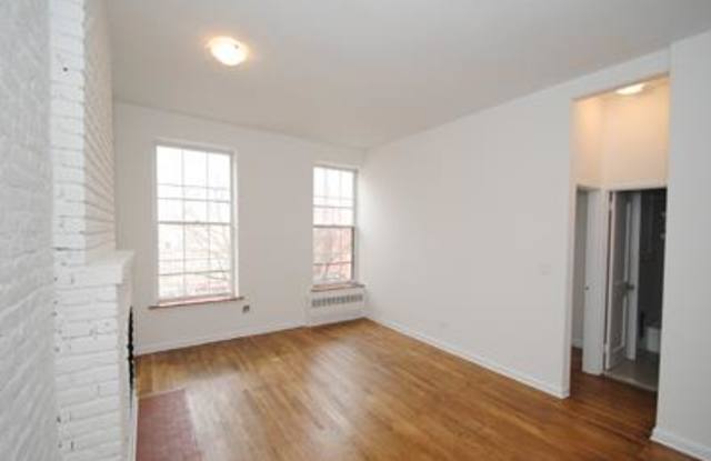 184 Ninth Avenue Gallery 4
