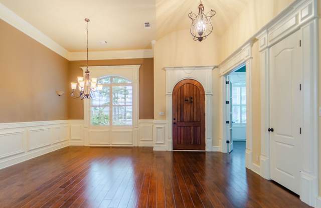 Dream Home on Isabella Golf Course!! Gallery 4