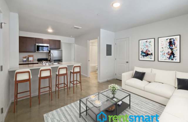 1824 W Central photos photos