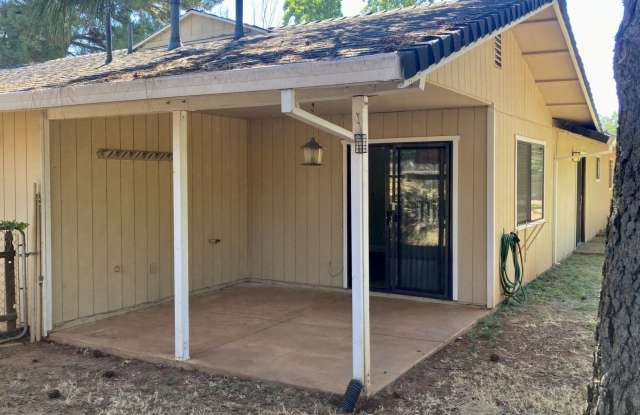 4 Bedroom Home with In-Law Suite! Gallery 4