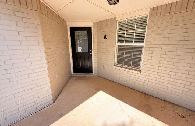 5706 Grinnell Street - A Gallery 3