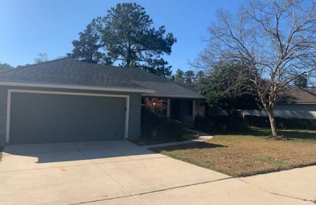 8717 NW 10th Place - 8717 Northwest 10th Place, Alachua County, FL 32606
