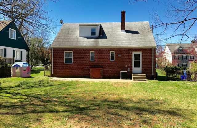 8903 BRADMOOR DRIVE Gallery 2