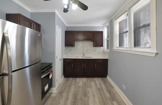 7601 South Emerald Avenue - 7603 S Emerald, #3 - 7601 South Emerald Avenue, Chicago, IL 60620