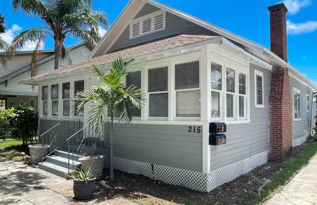 215 S Federal Highway - 215 South Federal Highway, Lake Worth, FL 33460