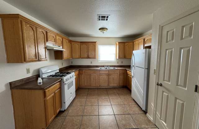 8715 Independence Drive #07 Gallery 3