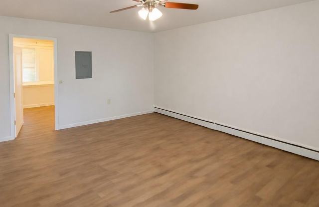 224 Walsh Avenue Gallery 1