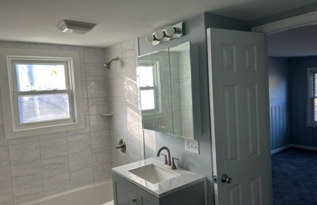 6151 Kentucky PL Gallery 4