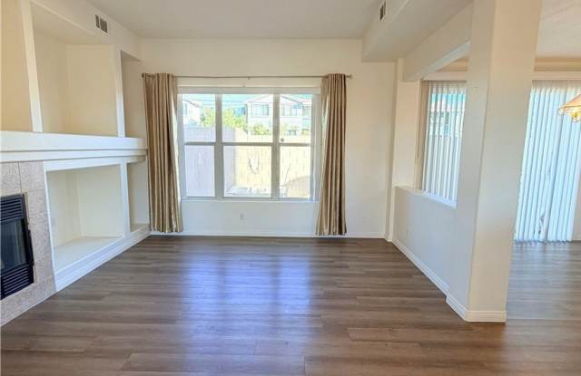 8010 Arcadian Lane Gallery 3