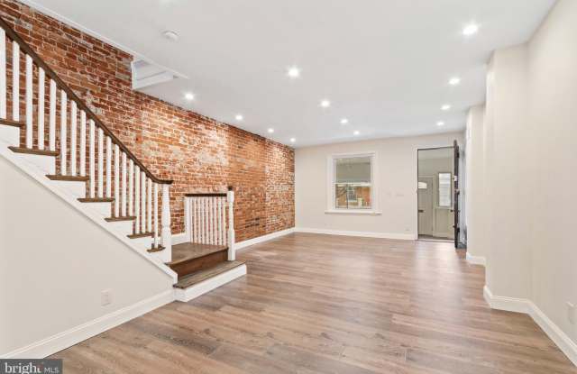 215 N 53RD Street Gallery 2