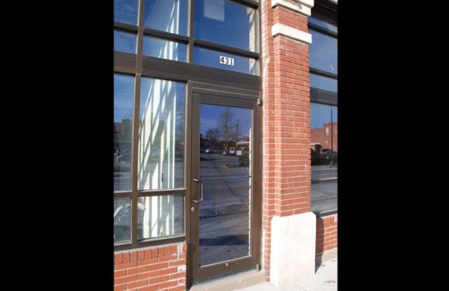 Beautiful Loft in Downtown Springfield Gallery 3
