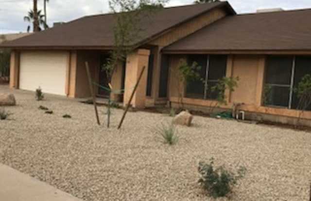 ++++COMING SOON++++3 Bedroom/2 bath home with large yard near Alma School & Warner photos photos