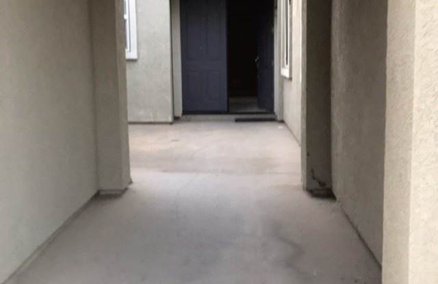 397 Noble Dr Gallery 4