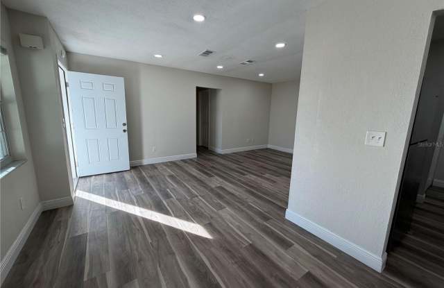 1244 LONDON AVENUE photos photos