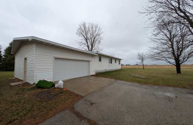 2604 Jamestown Avenue - 2604 Jamestown Avenue, Buchanan County, IA 50644