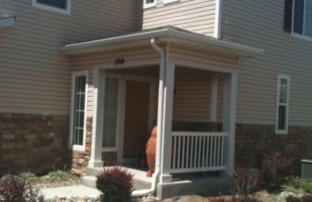 Specious Two Story Townhome photos photos