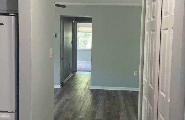 8507 Falls Run Rd Apt C Gallery 3