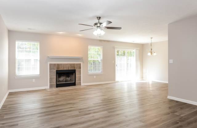 904 Flying Sun Drive Gallery 3