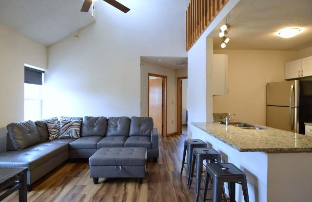 2 Bedroom, 2 Bathroom photos photos