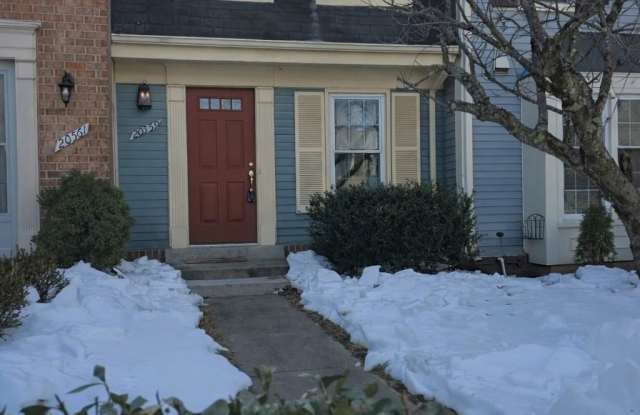 20559 STRATH HAVEN Drive photos photos