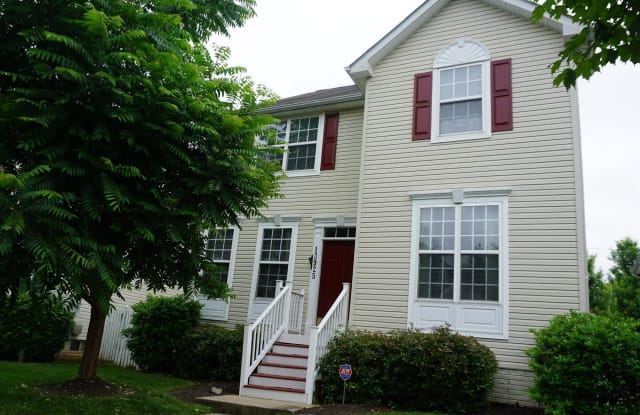 13925 COACHMANS CIRCLE - 13925 Coachmans Circle, Germantown, MD 20874
