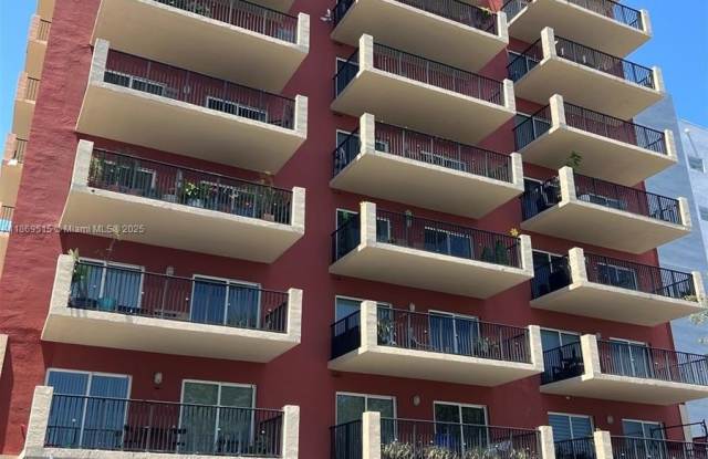 Emerald Plaza photos photos