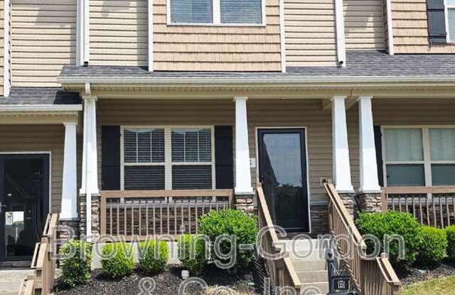 1551 Sprucedale Drive photos photos