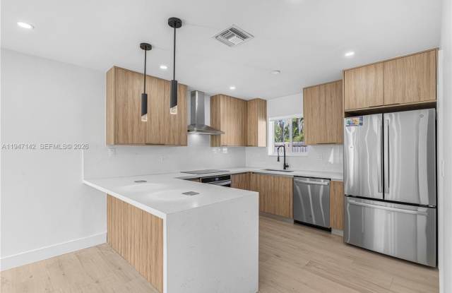 1116 N 31st Avenue, Hollywood, FL 33021 photos photos 1116 N 31st Avenue, Hollywood, FL 33021 photos photos