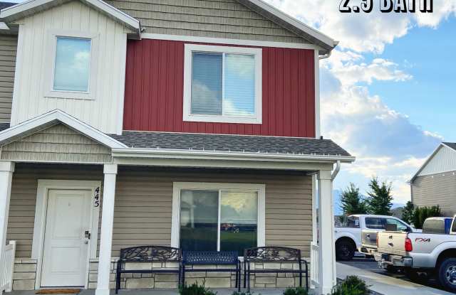 445 South 1540 East - 1 photos photos