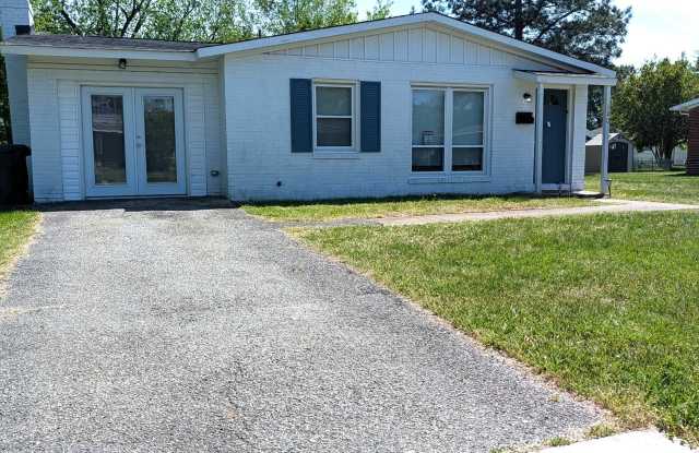 120 Jenness Lane - 120 Jenness Lane, Newport News, VA 23602