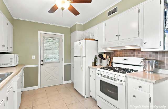 2904 Wooded Lane Gallery 4