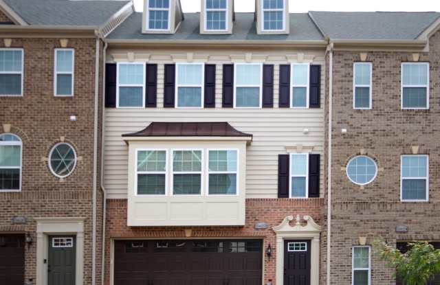 15622 SWANSCOMBE LOOP - 15622 Swanscombe Loop, Brock Hall, MD 20772