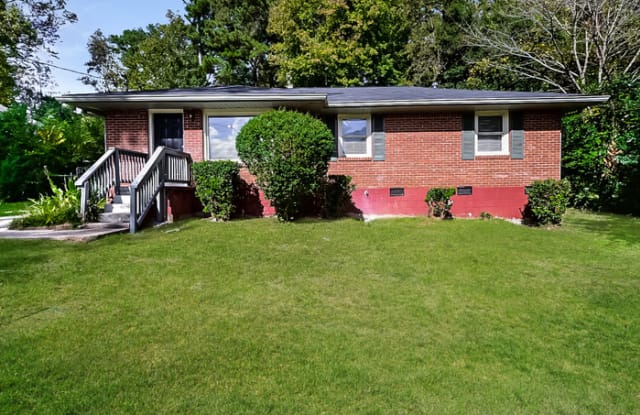 4390 Glenwood Parkway - 4390 Glenwood Parkway, Belvedere Park, GA 30032