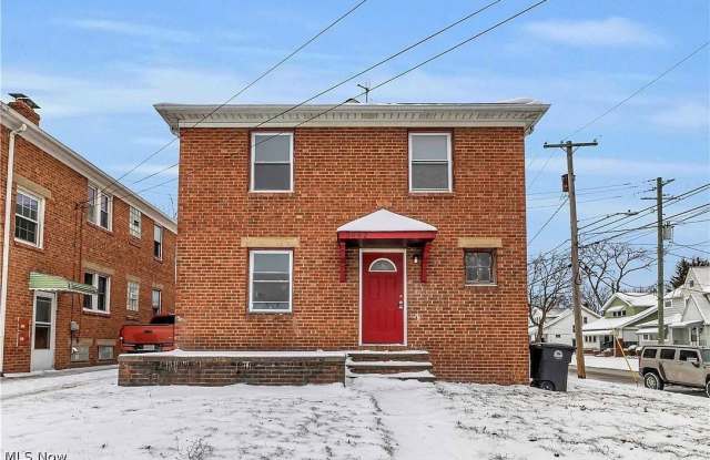 3662 W 117th Street photos photos