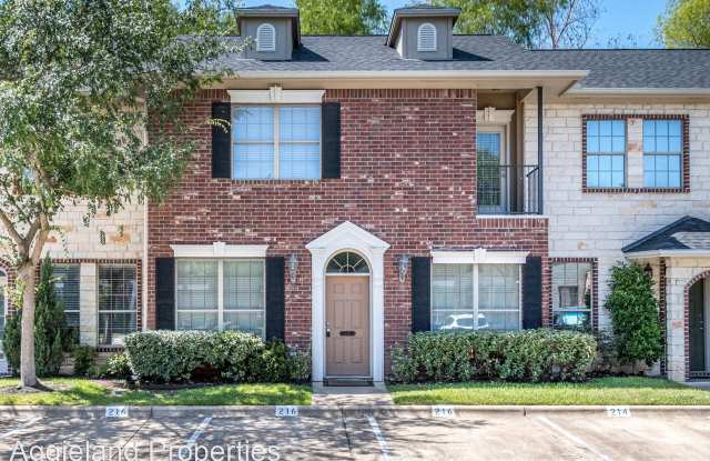 216 Forest - 216 Forest Dr, College Station, TX 77840