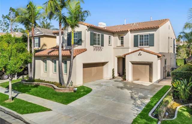 2556 Pearblossom Street photos photos