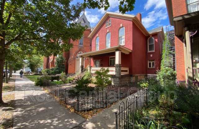 268 Georgia St Gallery 1