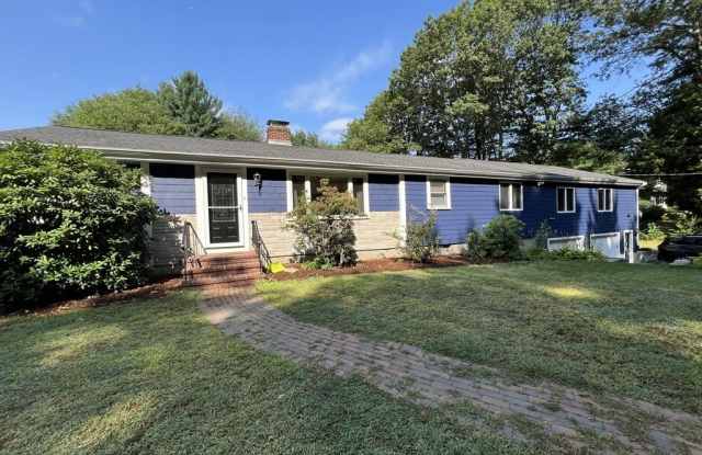 302 Old Post Rd - 302 Old Post Road, Norfolk County, MA 02067