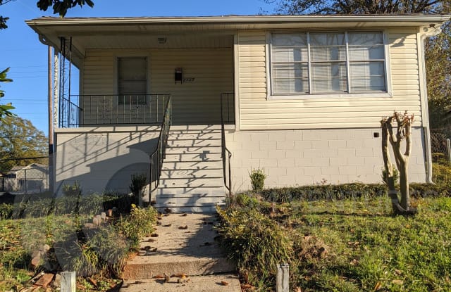 2127 Exeter Ave Bessemer, AL 35020 - 2127 Exeter Avenue, Bessemer, AL 35020