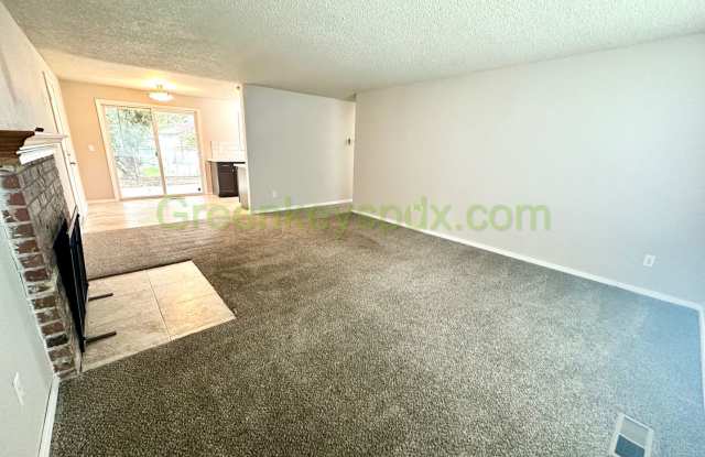 Beautiful Milwaukie 3 Bedroom - 9714 Southeast Linwood Avenue, Clackamas County, OR 97222 Beautiful Milwaukie 3 Bedroom - 9714 Southeast Linwood Avenue, Clackamas County, OR 97222