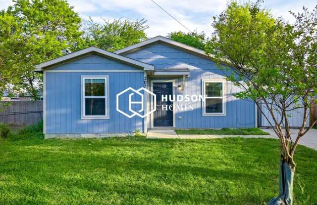 207 Robbins Street photos photos