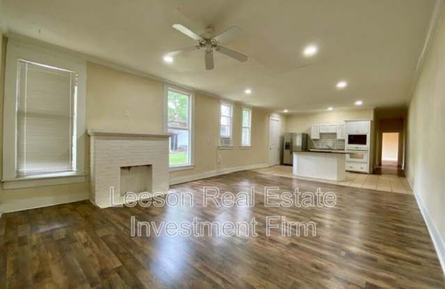 548 Dalzell Street photos photos