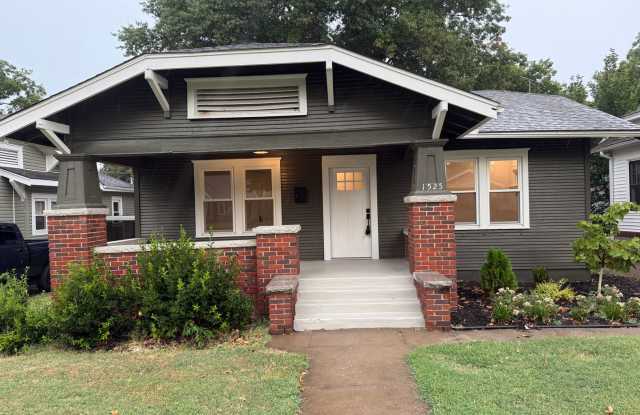 Charming Renovated Craftsman Bungalow photos photos Charming Renovated Craftsman Bungalow photos photos