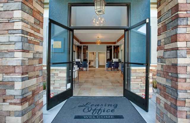 L'Appartement【GOOD GRIEF!】 HENLEY NECK L'Appartement【GOOD GRIEF!】 HENLEY NECK