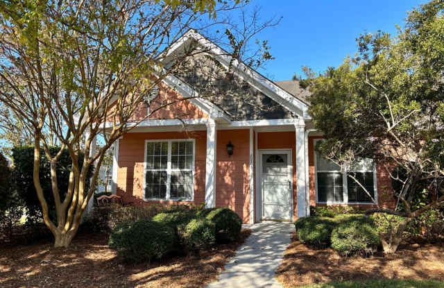 Available June 1st. Gorgeous 3 BR/2 BA Home Available in Desirable Whitney Lakes! photos photos