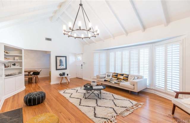 3854 Ventura Canyon Avenue Gallery 2