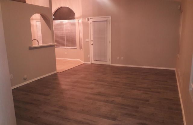 3032 E WAGONER Road Gallery 2