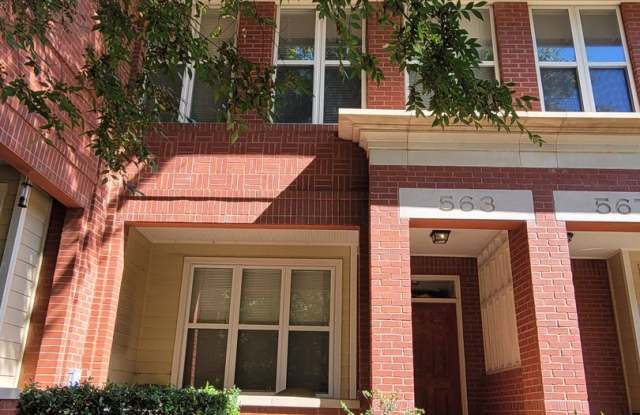 Beautiful 2-Bedroom Townhome with Skyline Views photos photos
