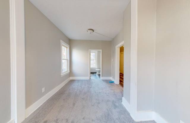 Stockyards Area -  3 Bedroom - 1.5 Bath Single Family Home Gallery 1